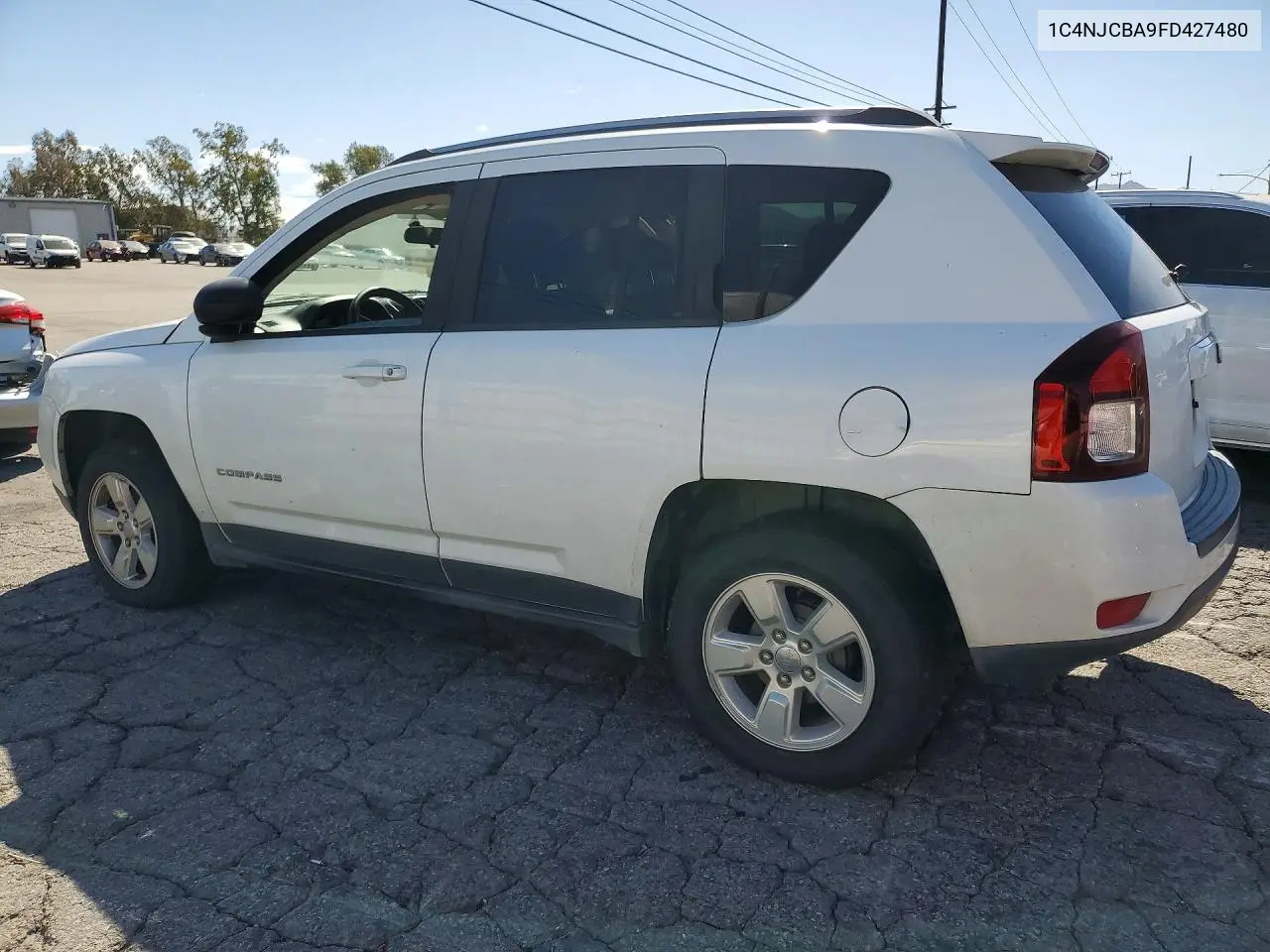 2015 JEEP COMPASS VIN 1C4NJCBA9FD427480 — фото 2