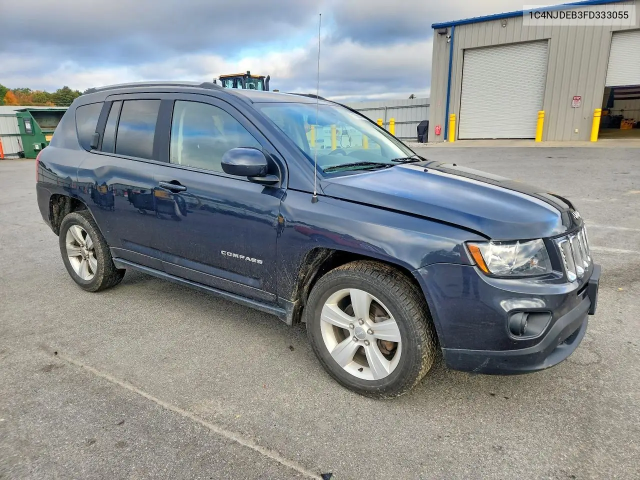 2015 JEEP COMPASS VIN 1C4NJDEB3FD333055 — фото 4