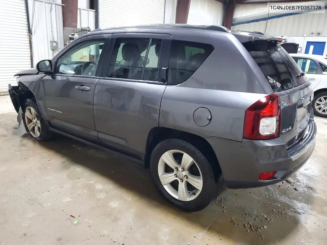 2015 JEEP COMPASS VIN 1C4NJDEB7FD357178 — фото 2