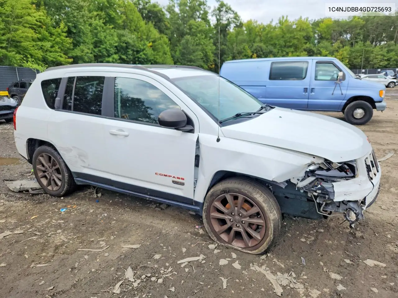 2016 JEEP COMPASS VIN 1C4NJDBB4GD725693 — фото 4