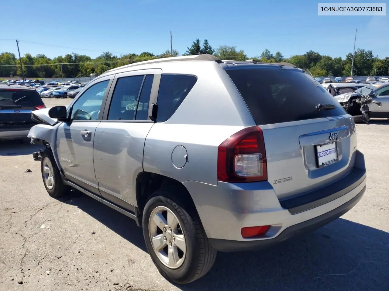 2016 JEEP COMPASS VIN 1C4NJCEA3GD773683 — фото 2