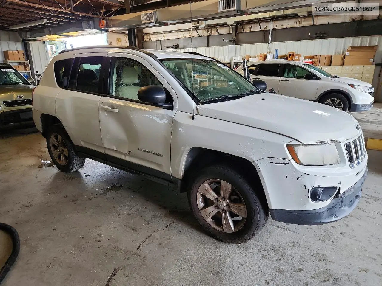 2016 JEEP COMPASS VIN 1C4NJCBA3GD518634 — фото 4
