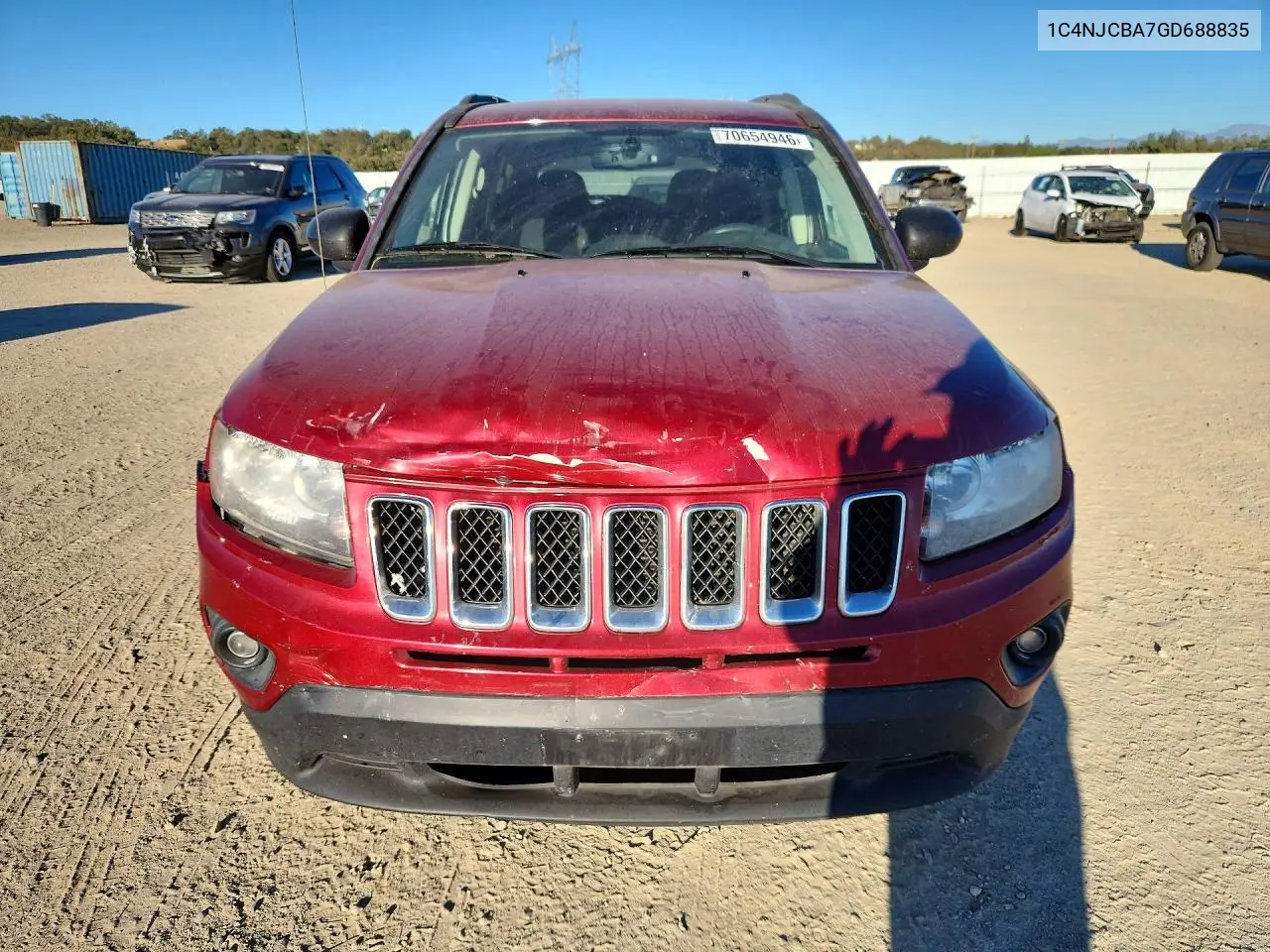 2016 JEEP COMPASS VIN 1C4NJCBA7GD688835 — фото 5