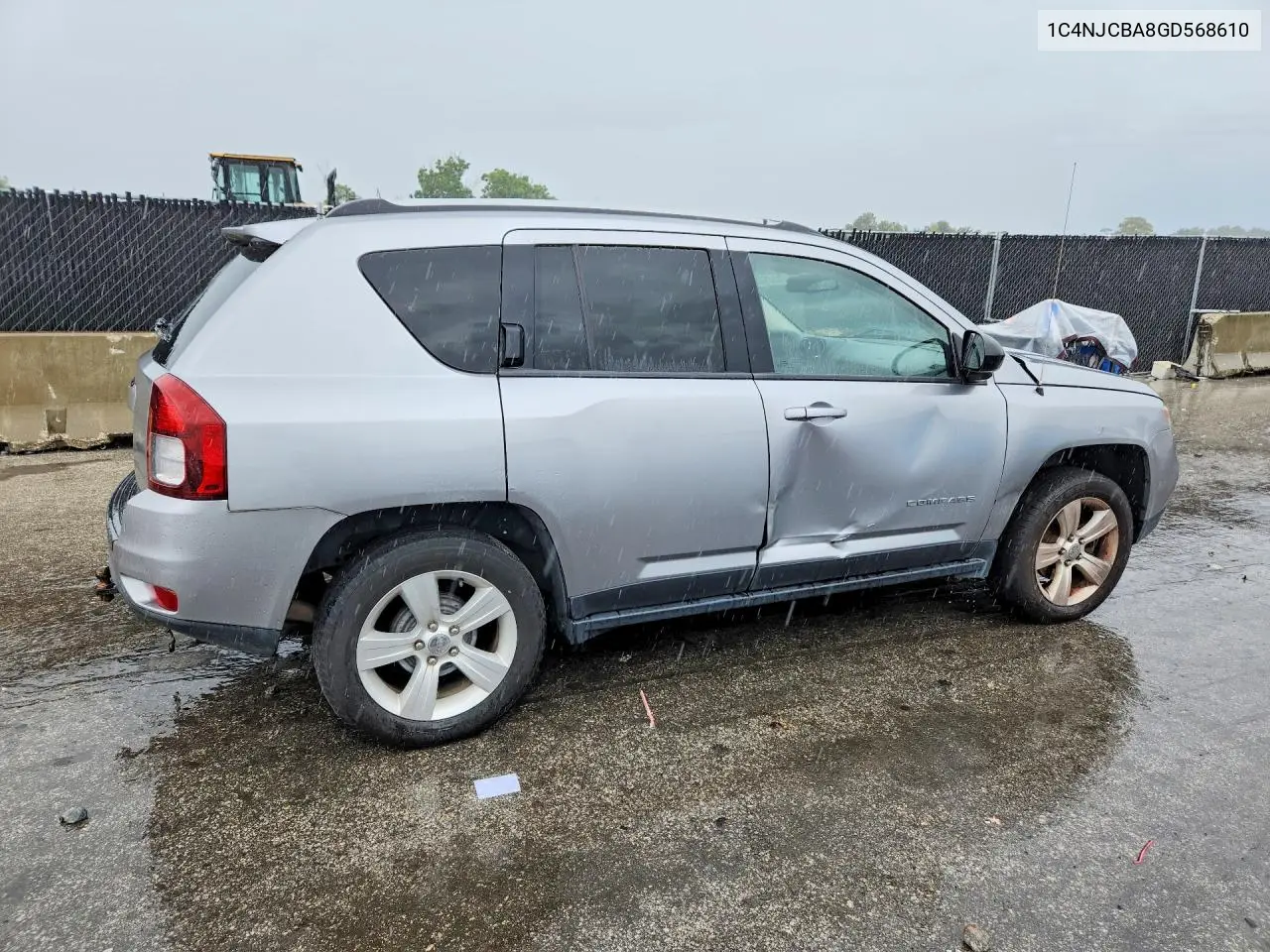 2016 JEEP COMPASS VIN 1C4NJCBA8GD568610 — фото 3
