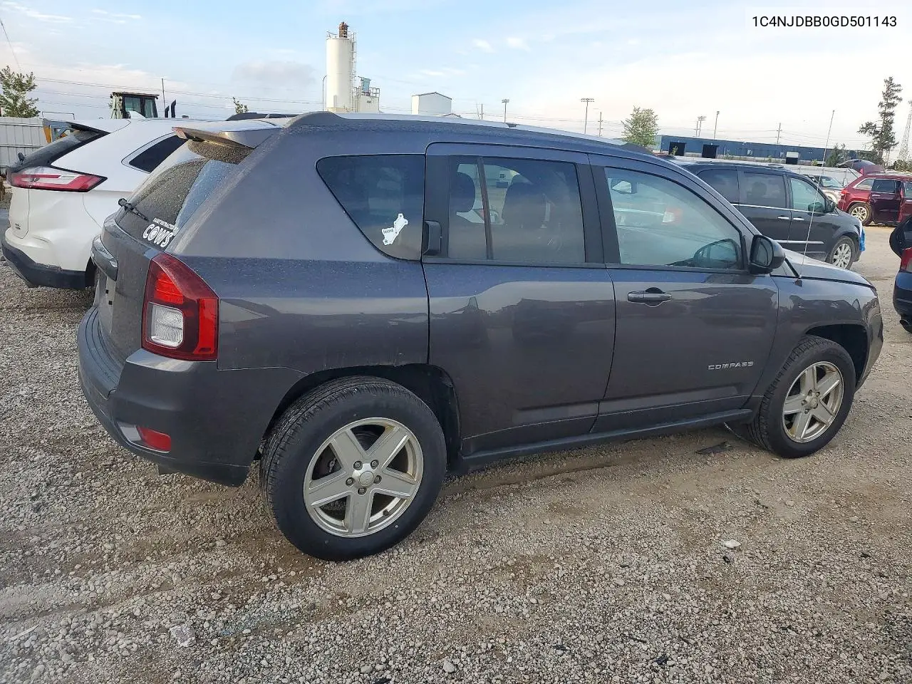 2016 JEEP COMPASS VIN 1C4NJDBB0GD501143 — фото 3