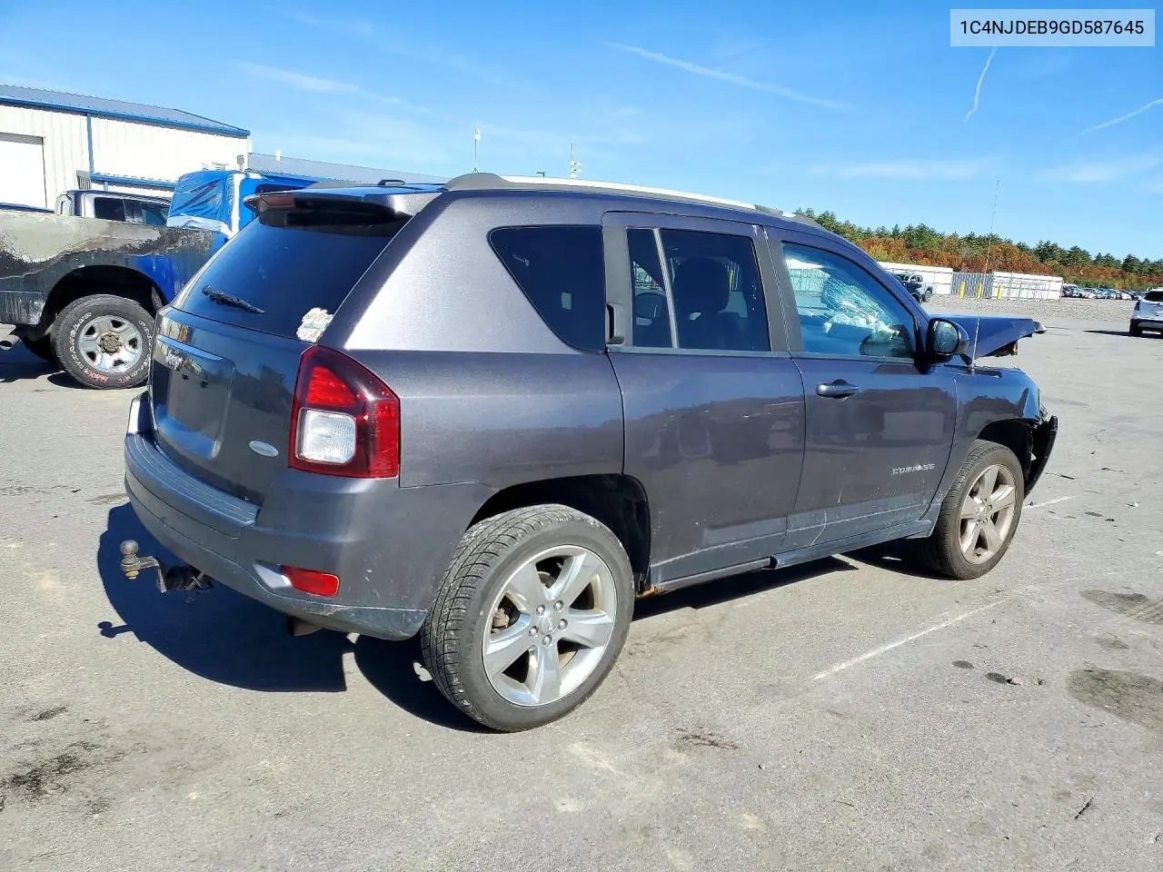 2016 JEEP COMPASS VIN 1C4NJDEB9GD587645 — фото 3