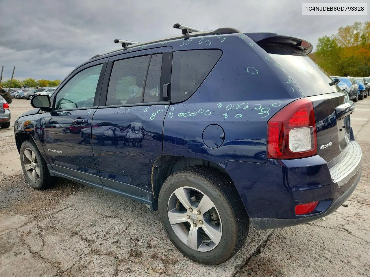 2016 JEEP COMPASS VIN 1C4NJDEB8GD793328 — фото 2