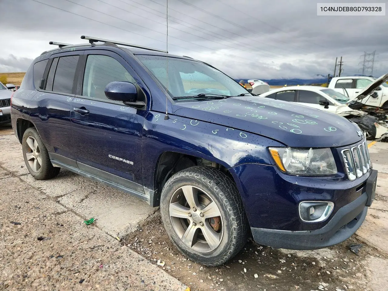 2016 JEEP COMPASS VIN 1C4NJDEB8GD793328 — фото 4