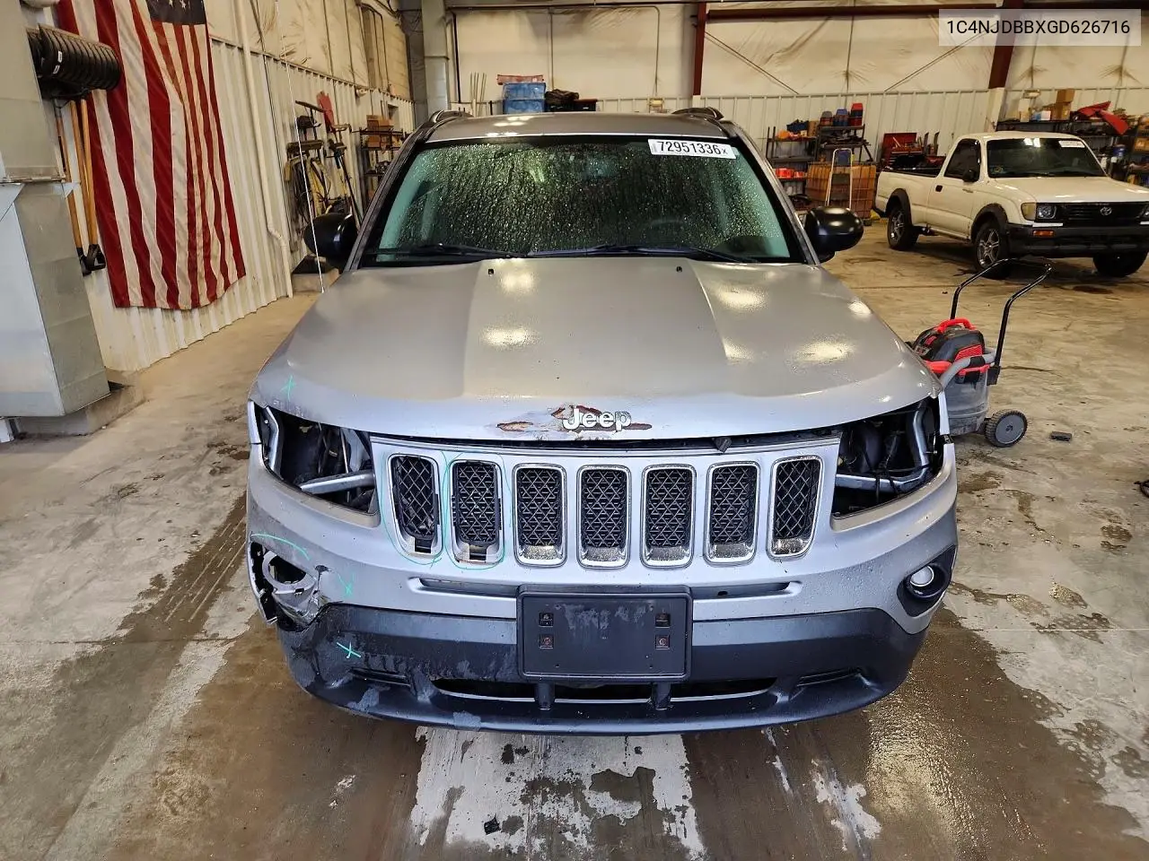 2016 JEEP COMPASS VIN 1C4NJDBBXGD626716 — фото 5