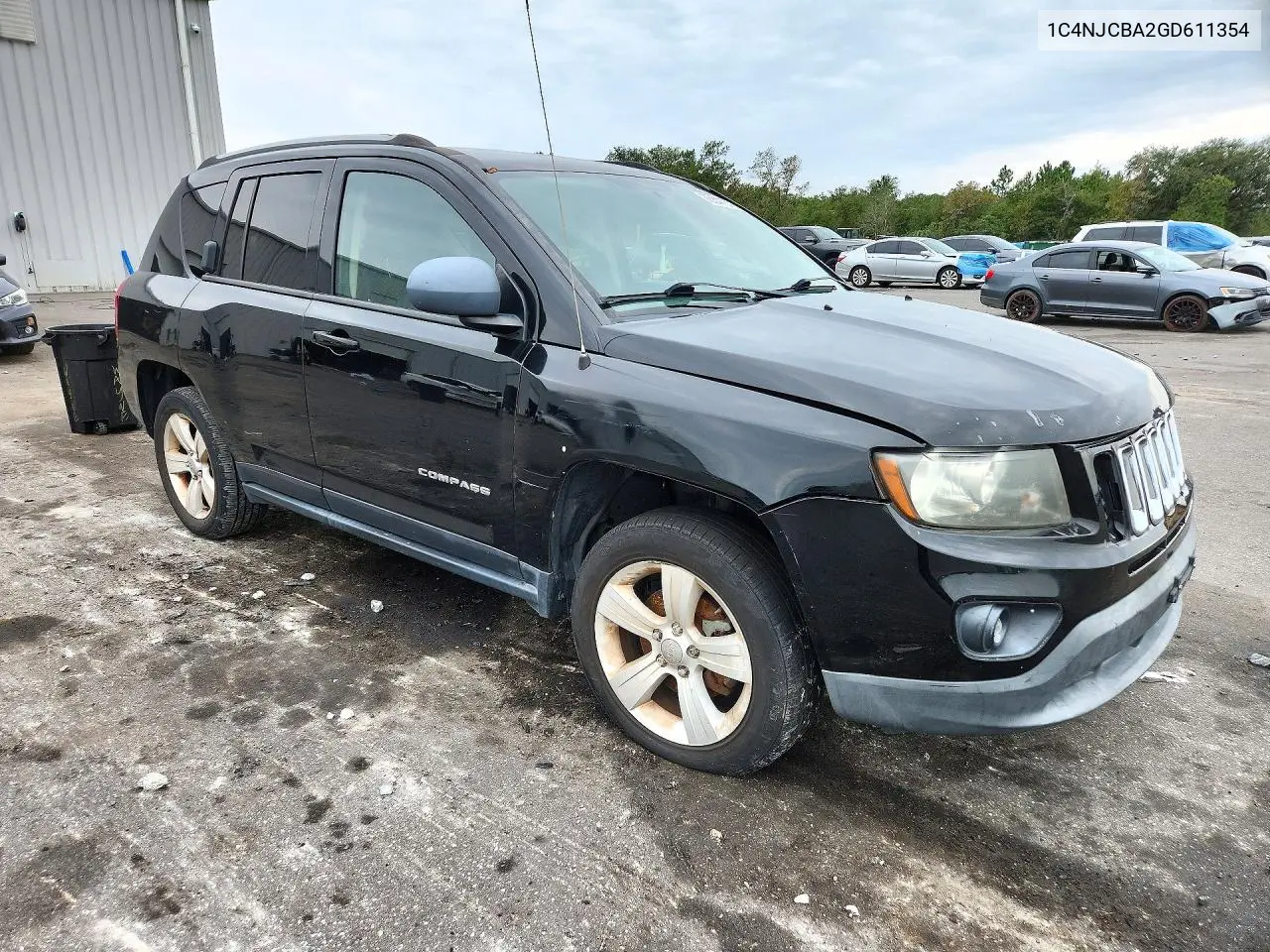 2016 JEEP COMPASS VIN 1C4NJCBA2GD611354 — фото 4