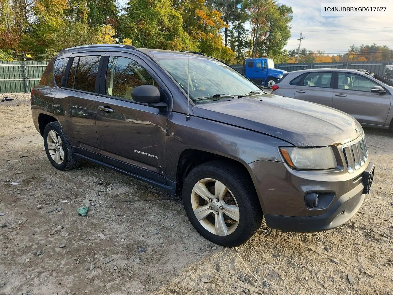 2016 JEEP COMPASS VIN 1C4NJDBBXGD617627 — фото 4