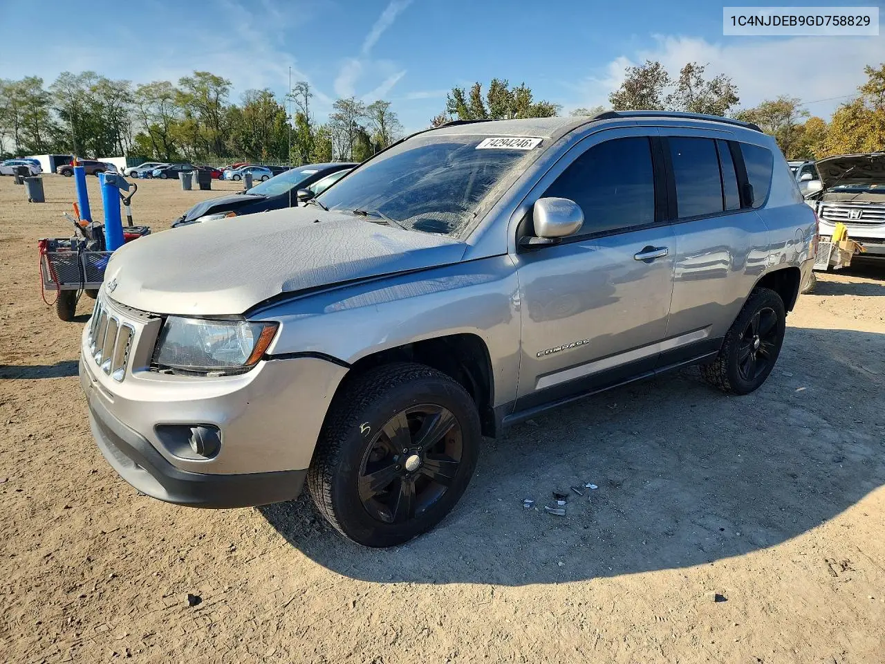 JEEP COMPASS 2016, VIN 1C4NJDEB9GD758829