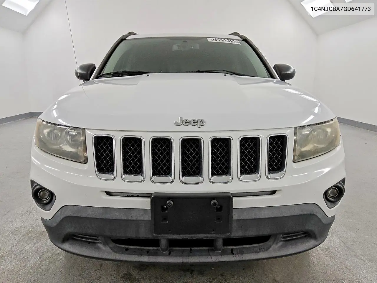 2016 JEEP COMPASS VIN 1C4NJCBA7GD641773 — фото 5