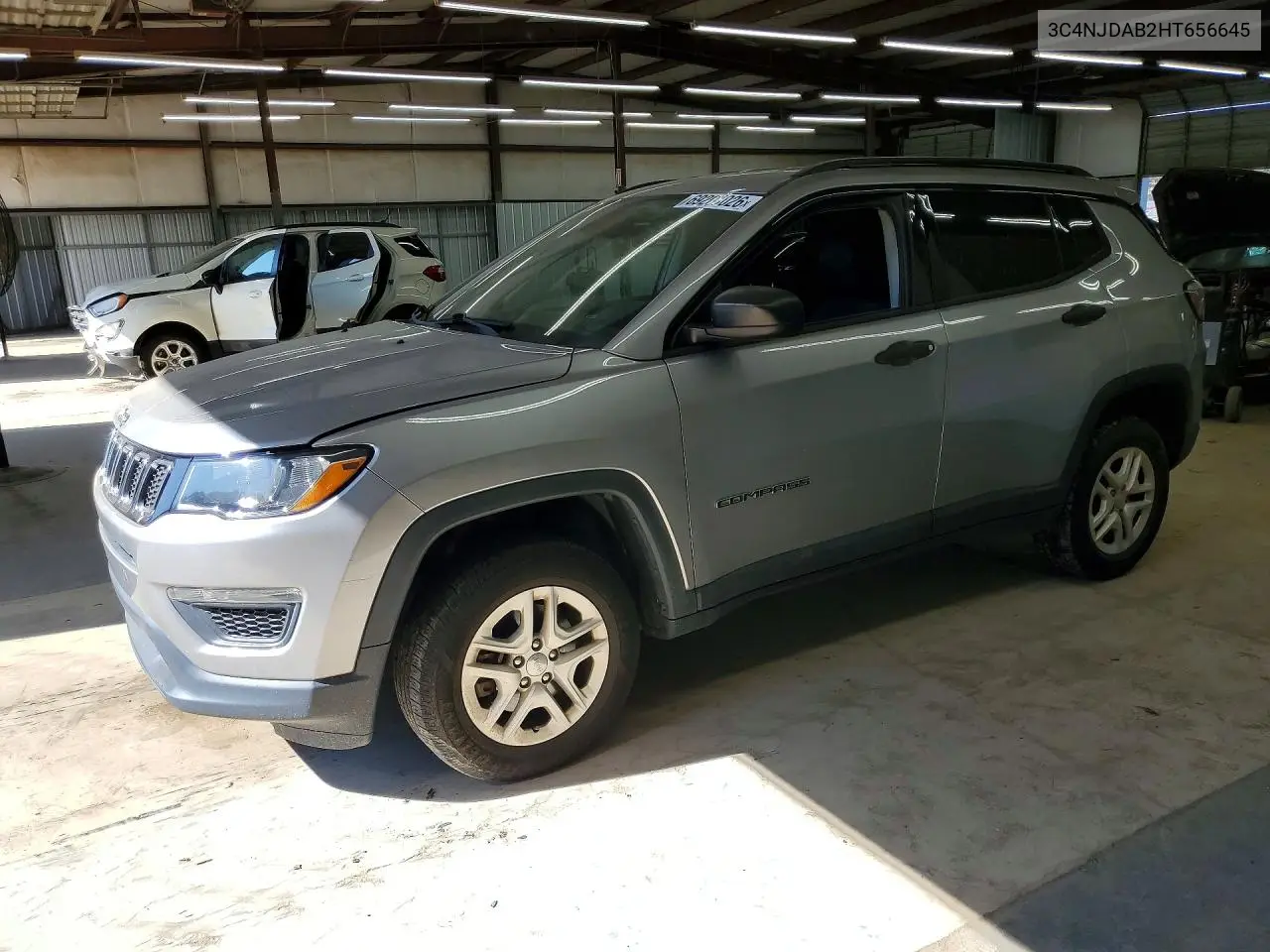 JEEP COMPASS 2017, VIN 3C4NJDAB2HT656645