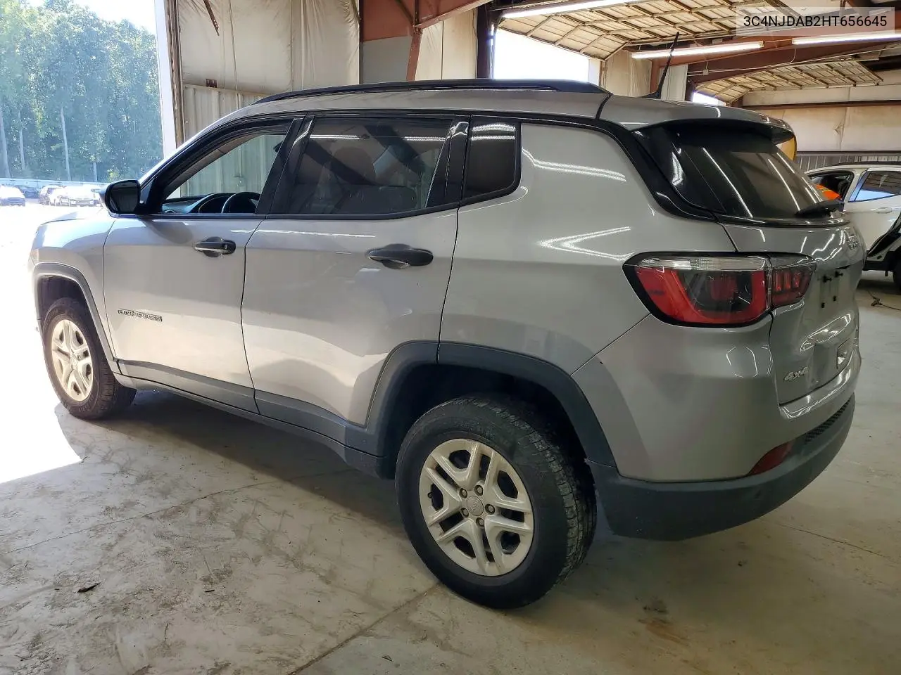 2017 JEEP COMPASS VIN 3C4NJDAB2HT656645 — фото 2