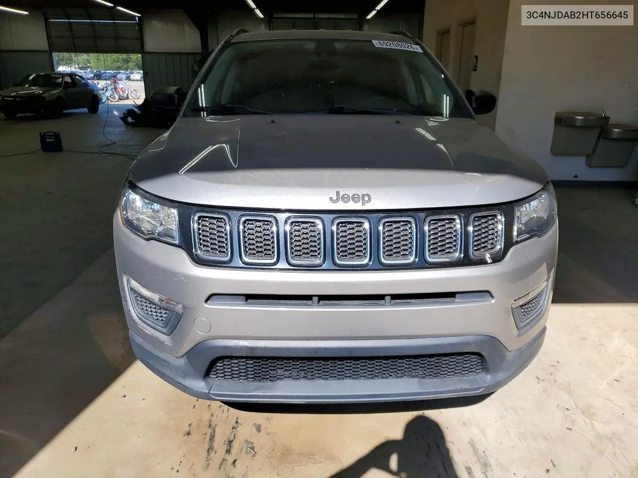 2017 JEEP COMPASS VIN 3C4NJDAB2HT656645 — фото 5