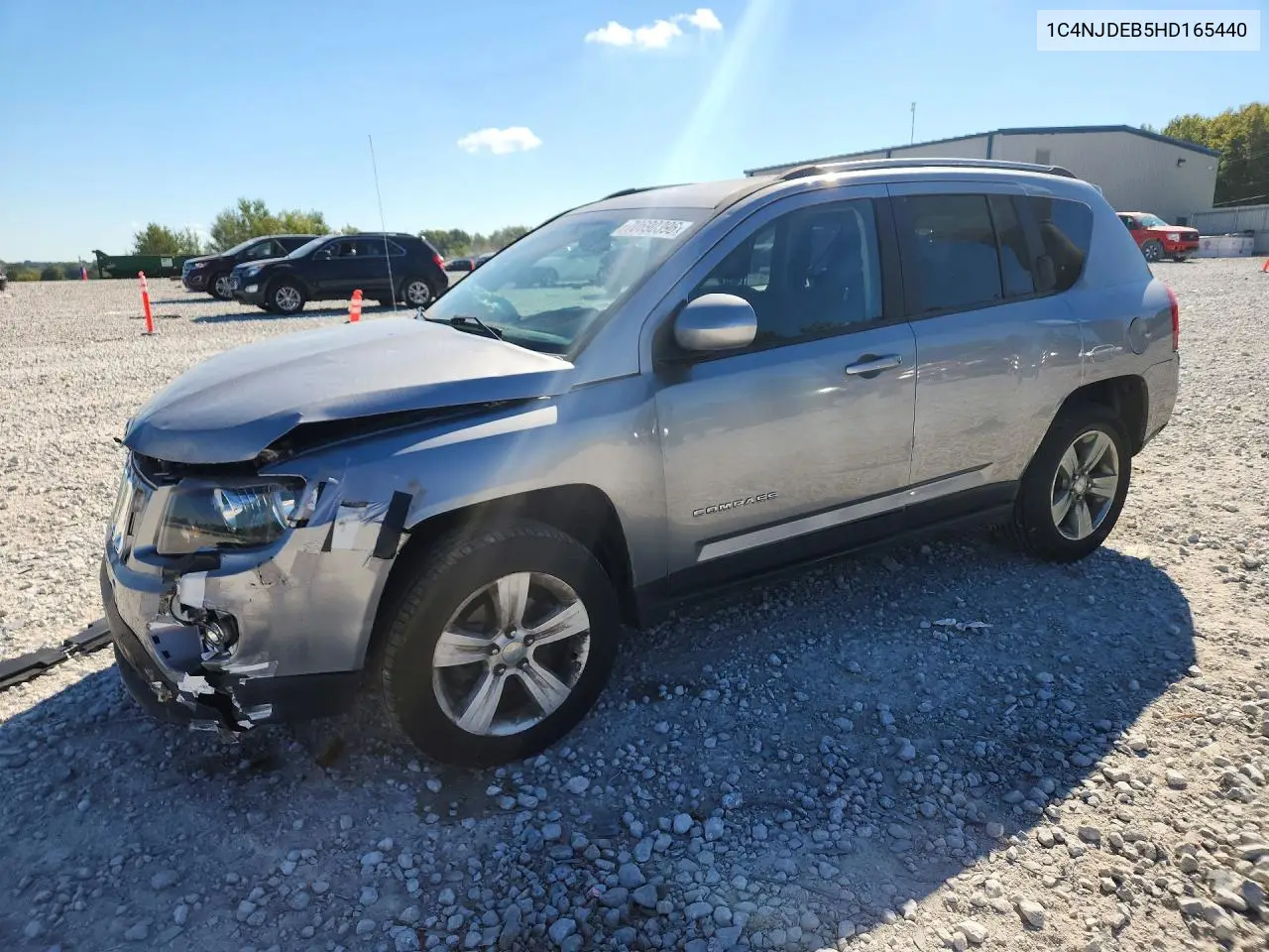 JEEP COMPASS 2017, VIN 1C4NJDEB5HD165440