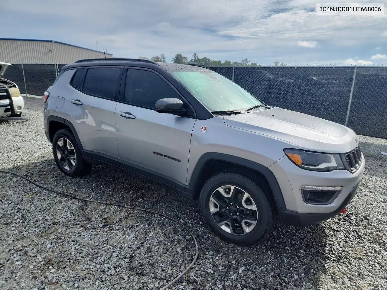2017 JEEP COMPASS VIN 3C4NJDDB1HT668006 — фото 4