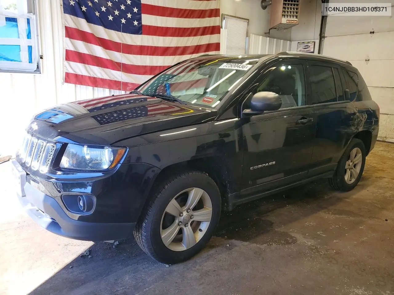 JEEP COMPASS 2017, VIN 1C4NJDBB3HD105371