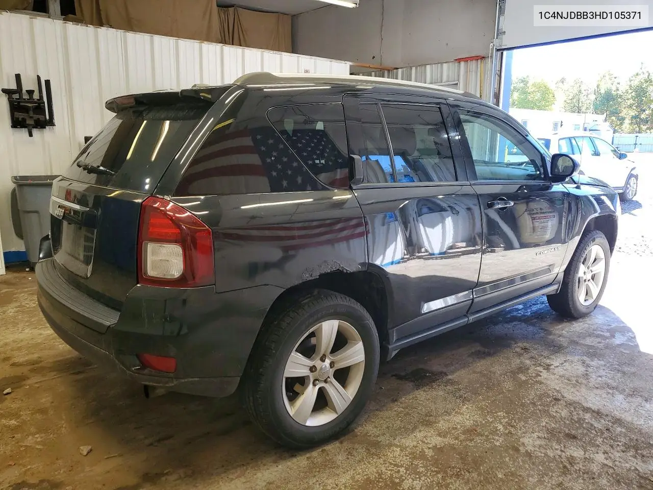 2017 JEEP COMPASS VIN 1C4NJDBB3HD105371 — фото 3