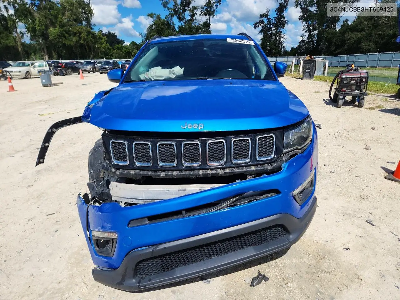 2017 JEEP COMPASS VIN 3C4NJCBB8HT669425 — фото 5