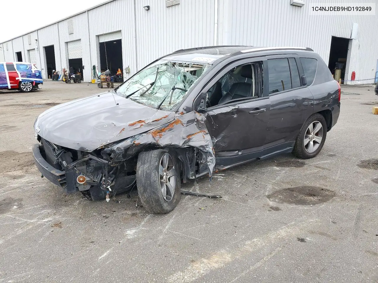 JEEP COMPASS 2017, VIN 1C4NJDEB9HD192849