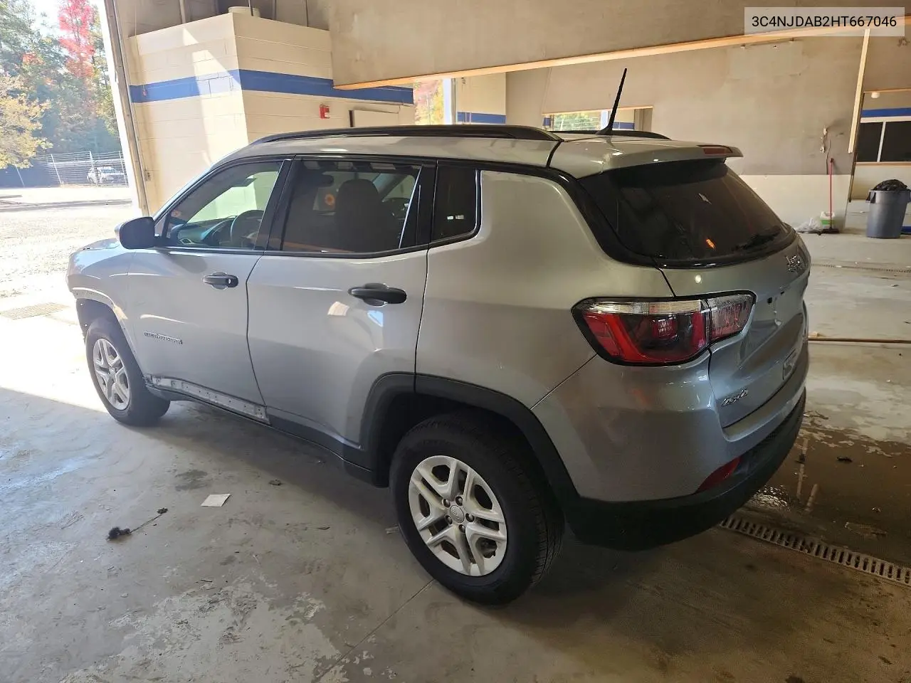 2017 JEEP COMPASS VIN 3C4NJDAB2HT667046 — фото 2