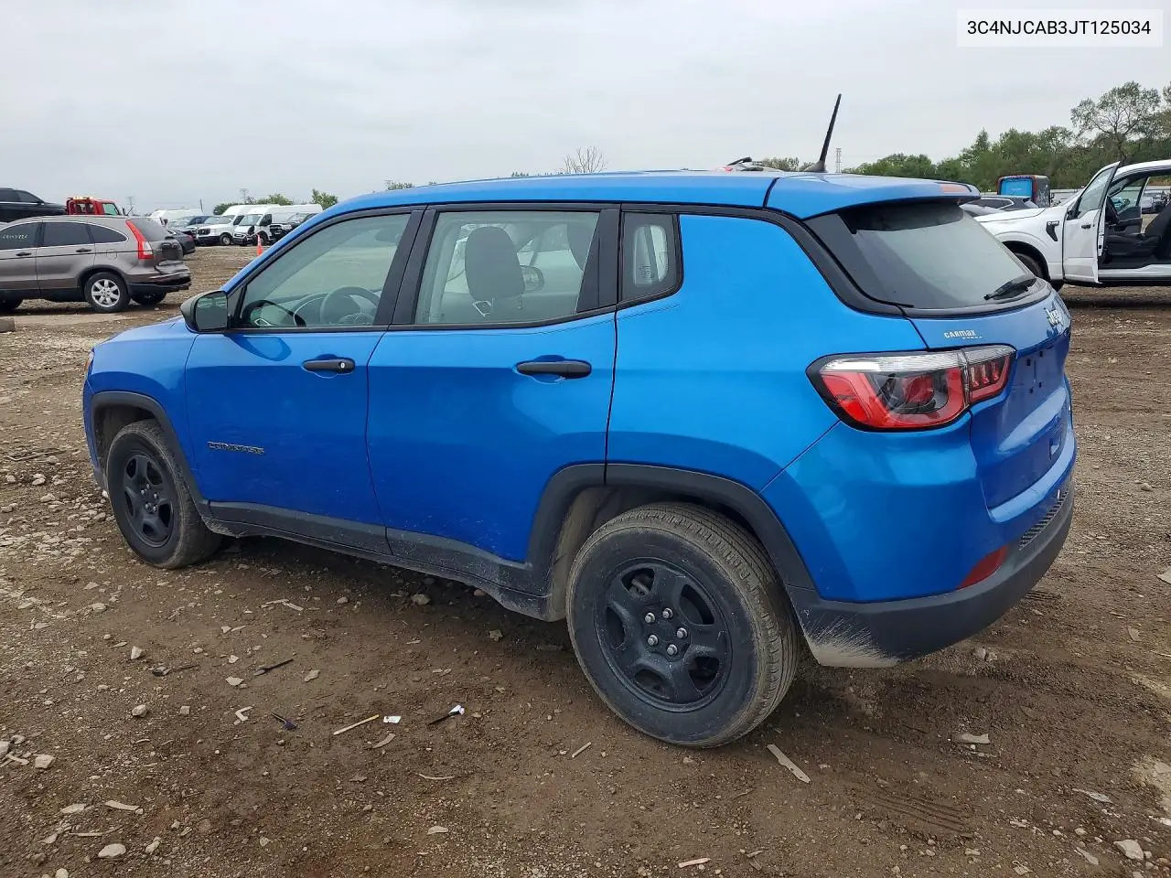 2018 JEEP COMPASS VIN 3C4NJCAB3JT125034 — фото 2