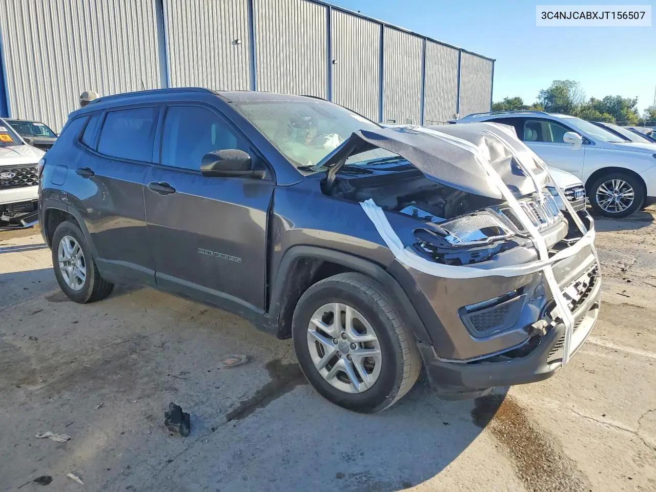 2018 JEEP COMPASS VIN 3C4NJCABXJT156507 — фото 4