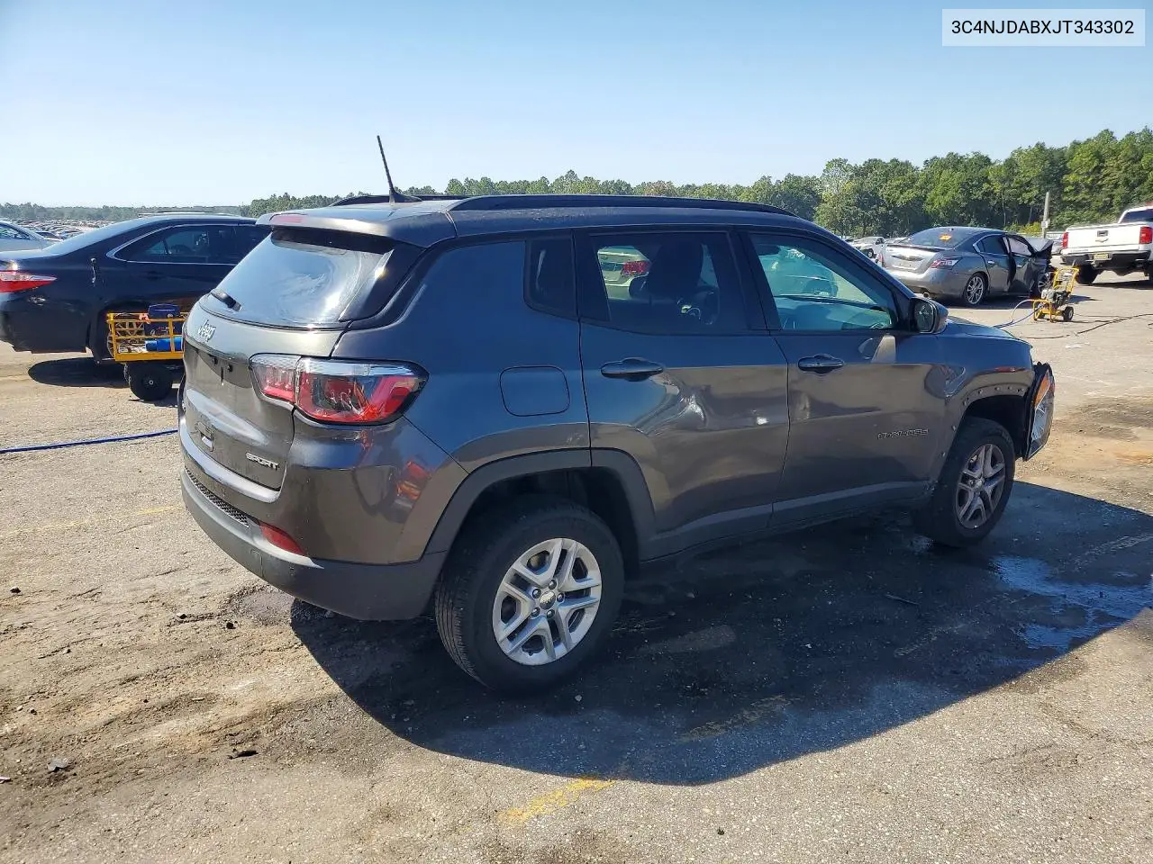 2018 JEEP COMPASS VIN 3C4NJDABXJT343302 — фото 3