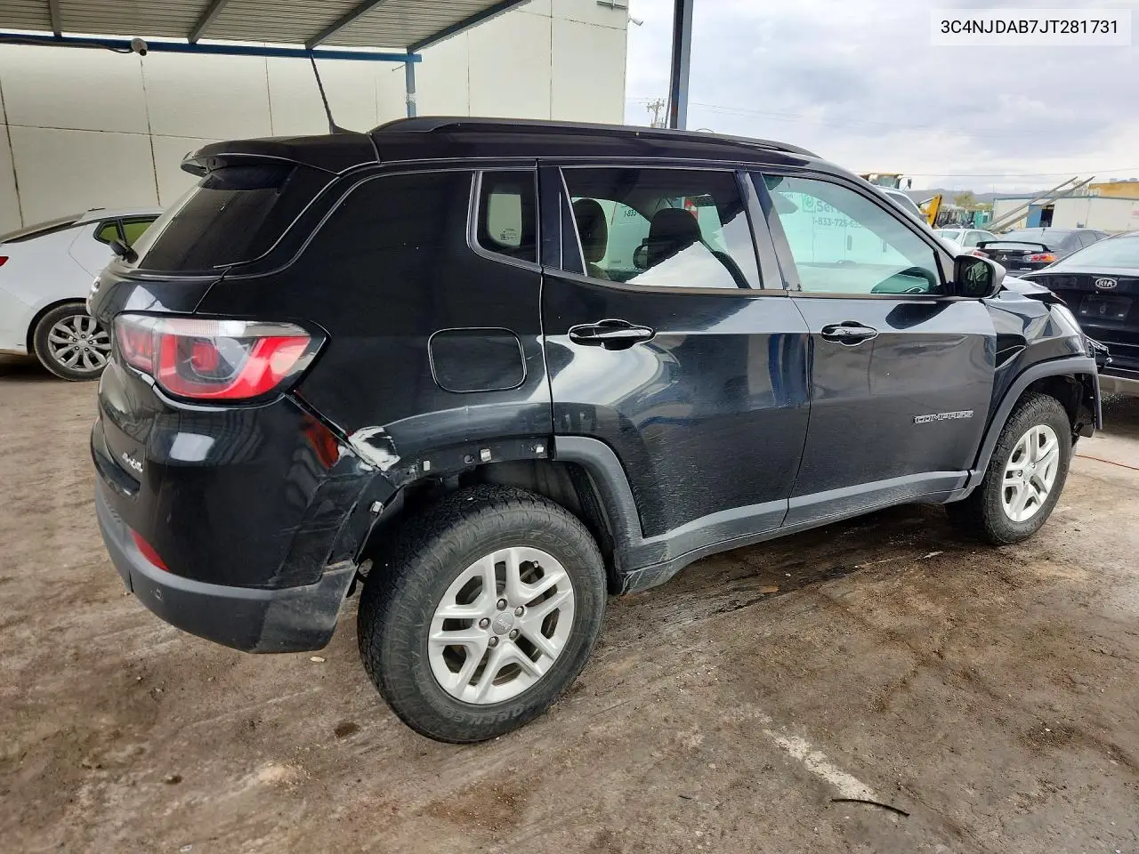 2018 JEEP COMPASS VIN 3C4NJDAB7JT281731 — фото 3