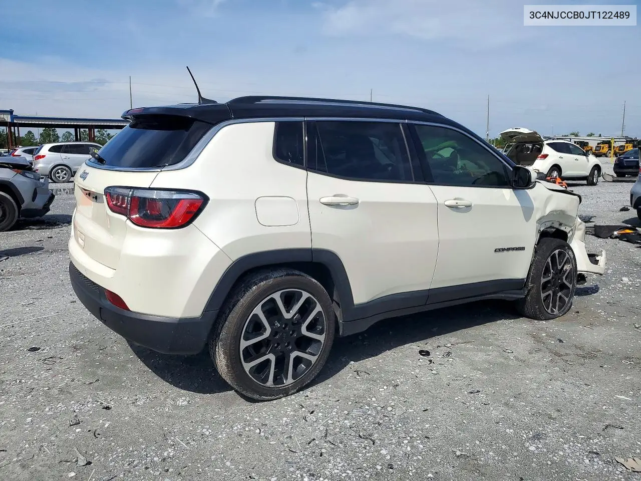 2018 JEEP COMPASS VIN 3C4NJCCB0JT122489 — фото 3