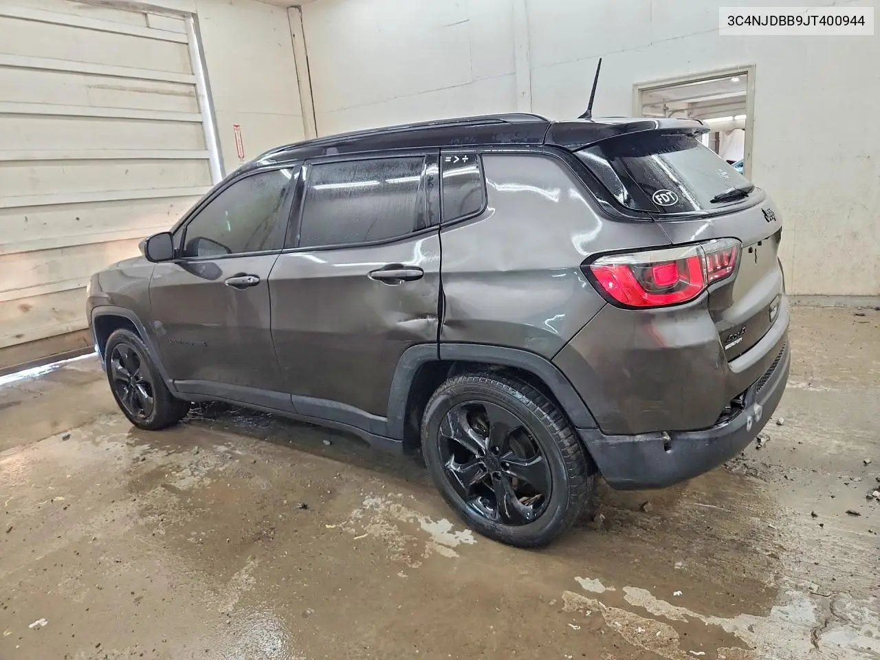2018 JEEP COMPASS VIN 3C4NJDBB9JT400944 — фото 2