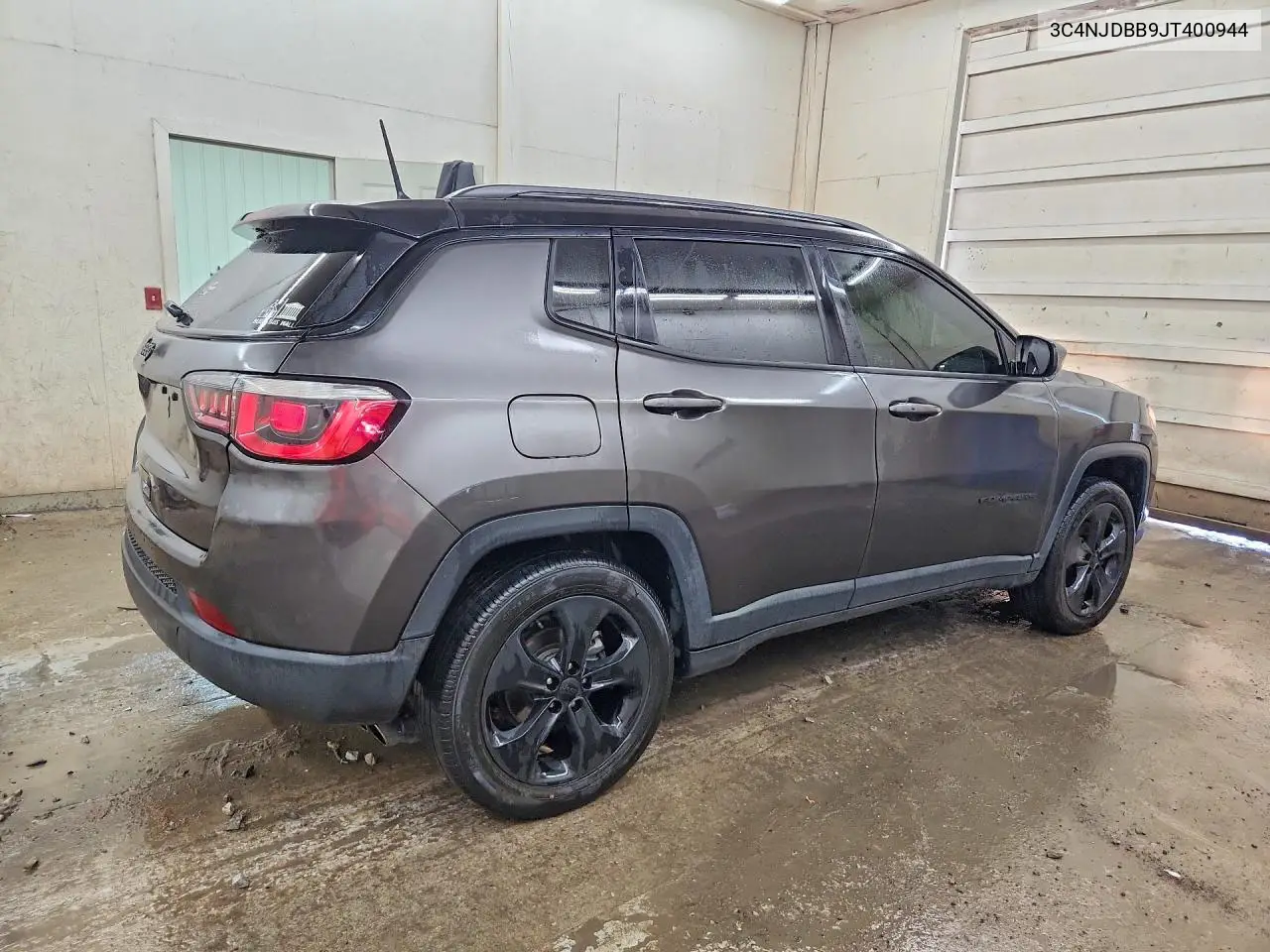 2018 JEEP COMPASS VIN 3C4NJDBB9JT400944 — фото 3