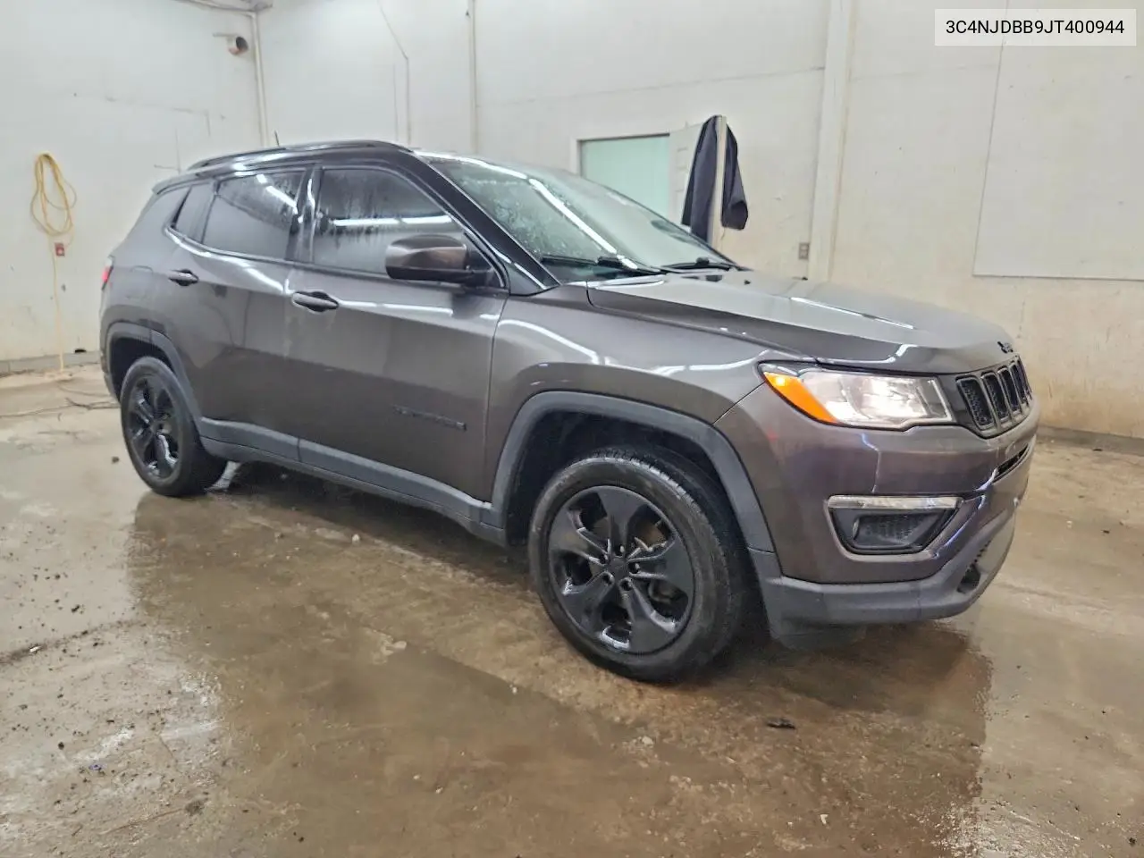 2018 JEEP COMPASS VIN 3C4NJDBB9JT400944 — фото 4