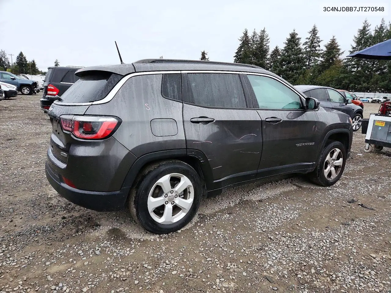 2018 JEEP COMPASS VIN 3C4NJDBB7JT270548 — фото 3