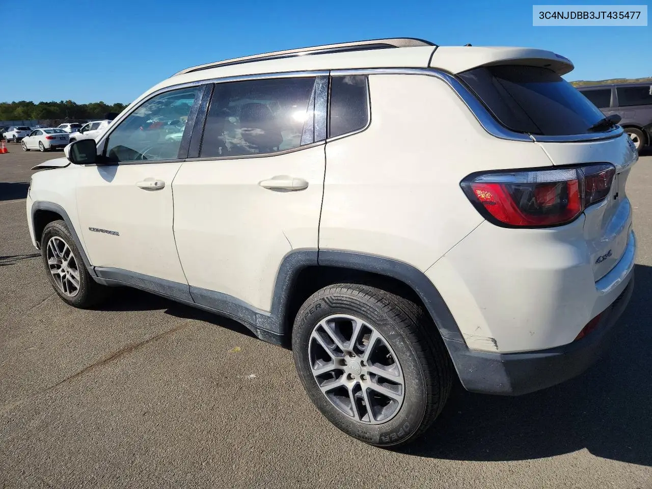 2018 JEEP COMPASS VIN 3C4NJDBB3JT435477 — фото 2
