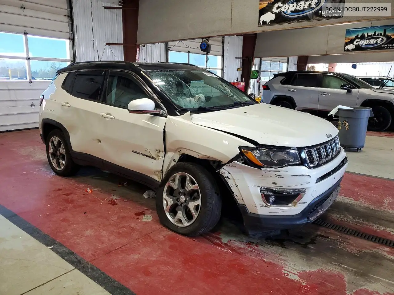 2018 JEEP COMPASS VIN 3C4NJDCB0JT222999 — фото 4