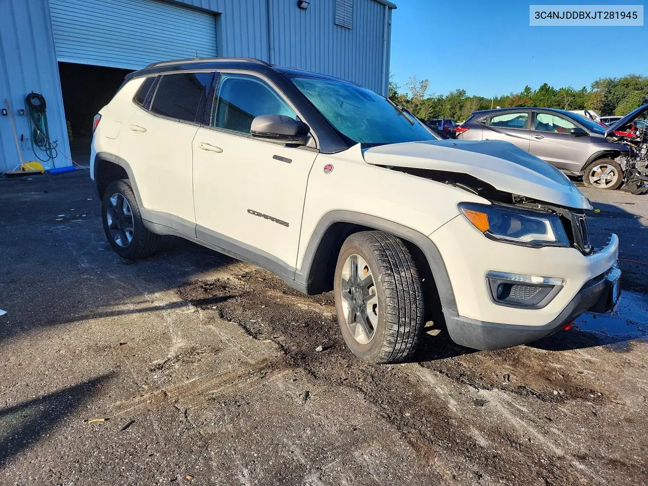 2018 JEEP COMPASS VIN 3C4NJDDBXJT281945 — фото 4