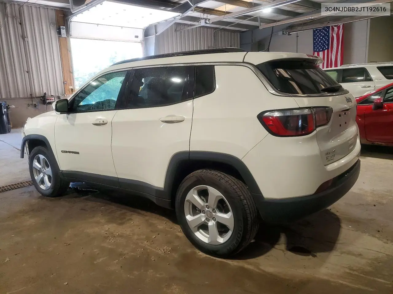 2018 JEEP COMPASS VIN 3C4NJDBB2JT192616 — фото 2