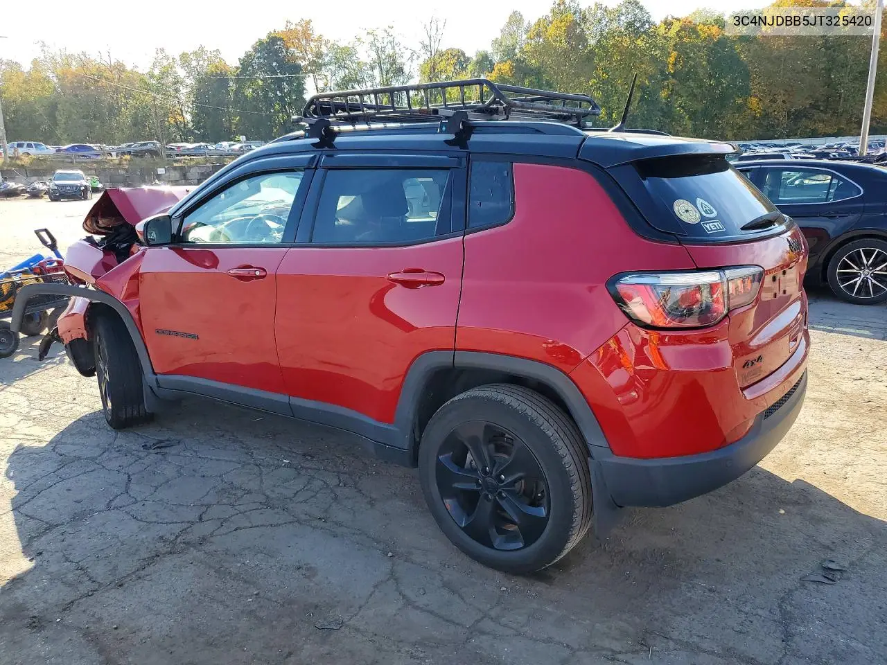 2018 JEEP COMPASS VIN 3C4NJDBB5JT325420 — фото 2