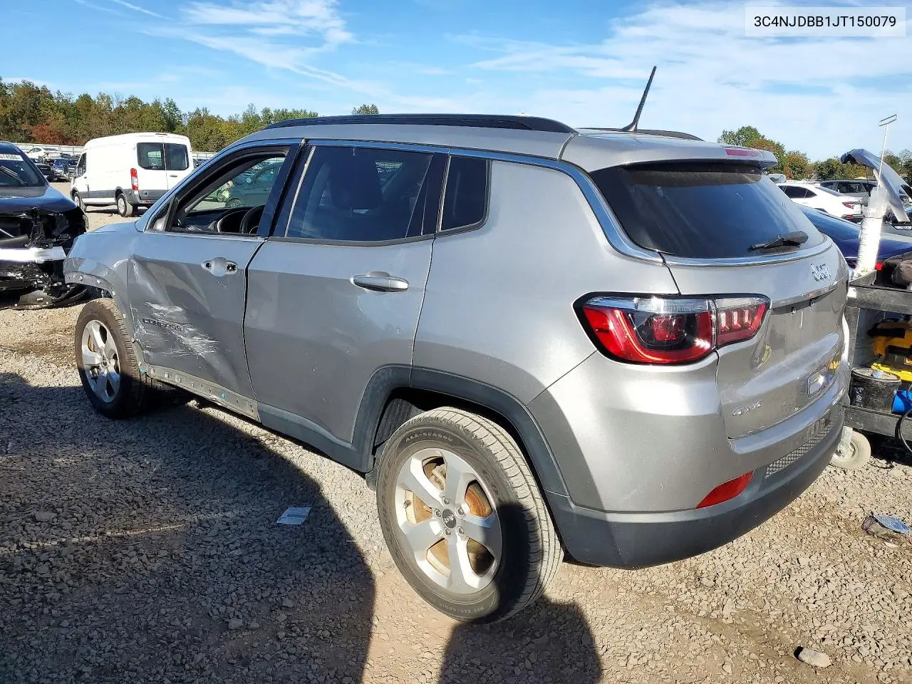 2018 JEEP COMPASS VIN 3C4NJDBB1JT150079 — фото 2
