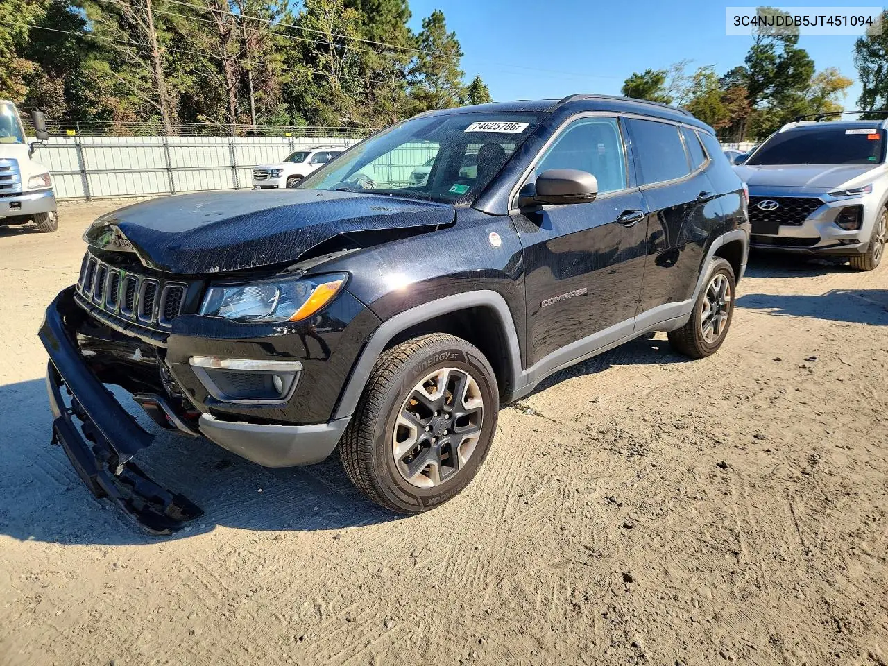 JEEP COMPASS 2018, VIN 3C4NJDDB5JT451094