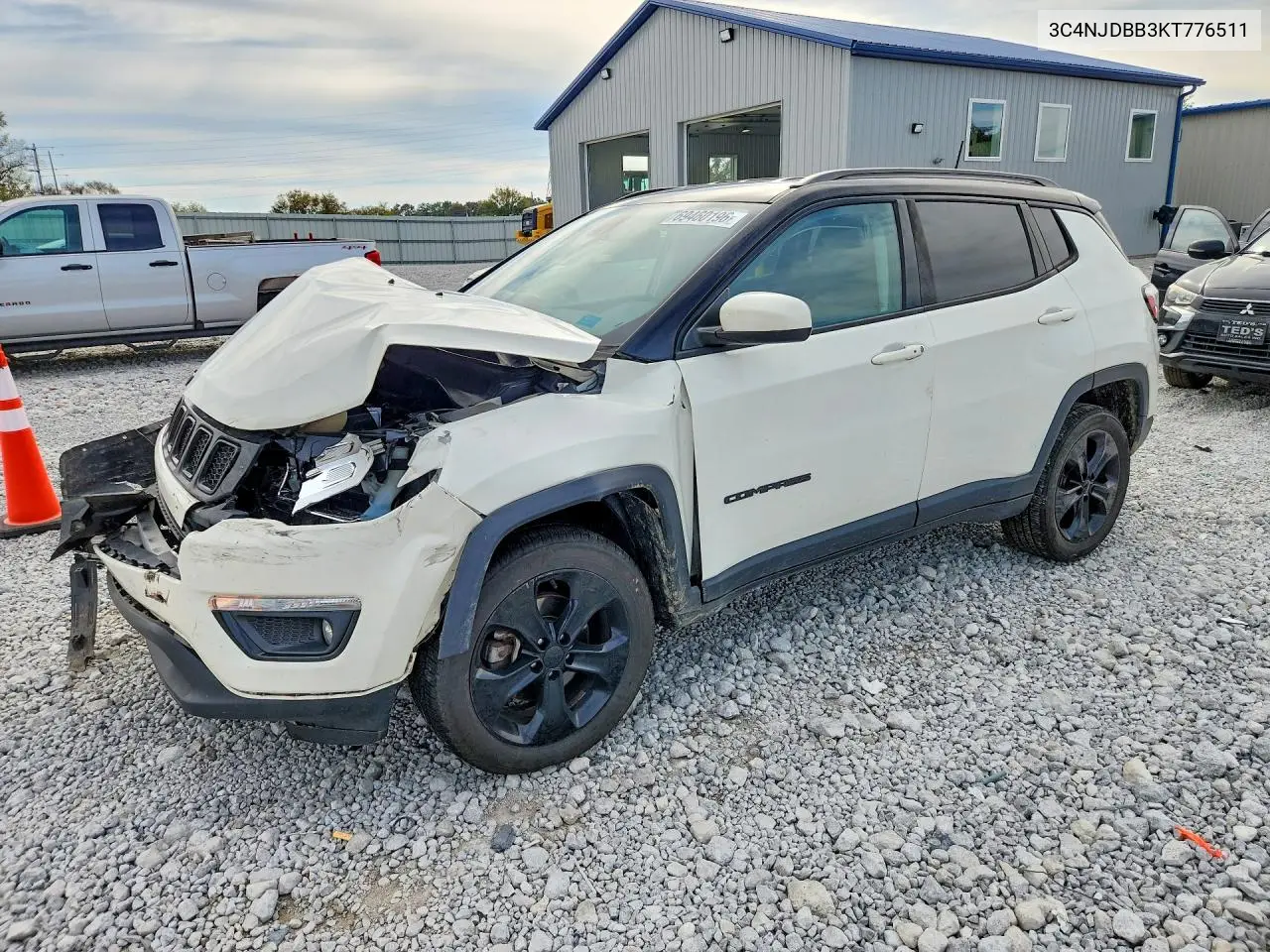JEEP COMPASS 2019, VIN 3C4NJDBB3KT776511