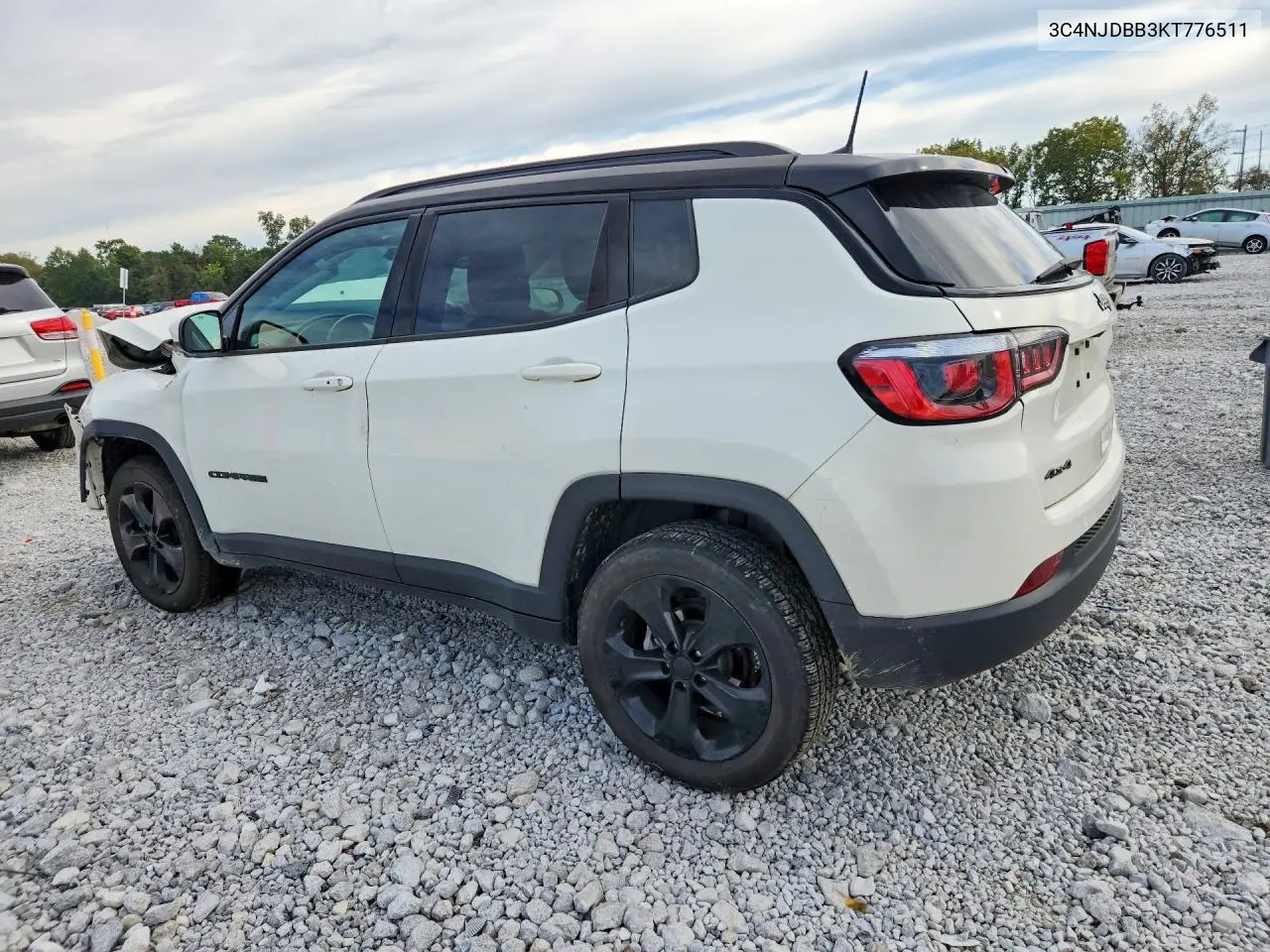 2019 JEEP COMPASS VIN 3C4NJDBB3KT776511 — фото 2