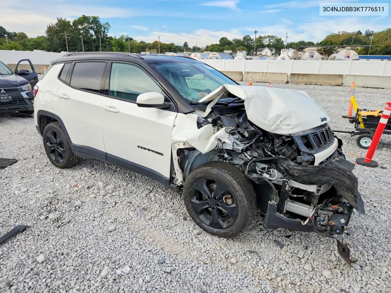 2019 JEEP COMPASS VIN 3C4NJDBB3KT776511 — фото 4