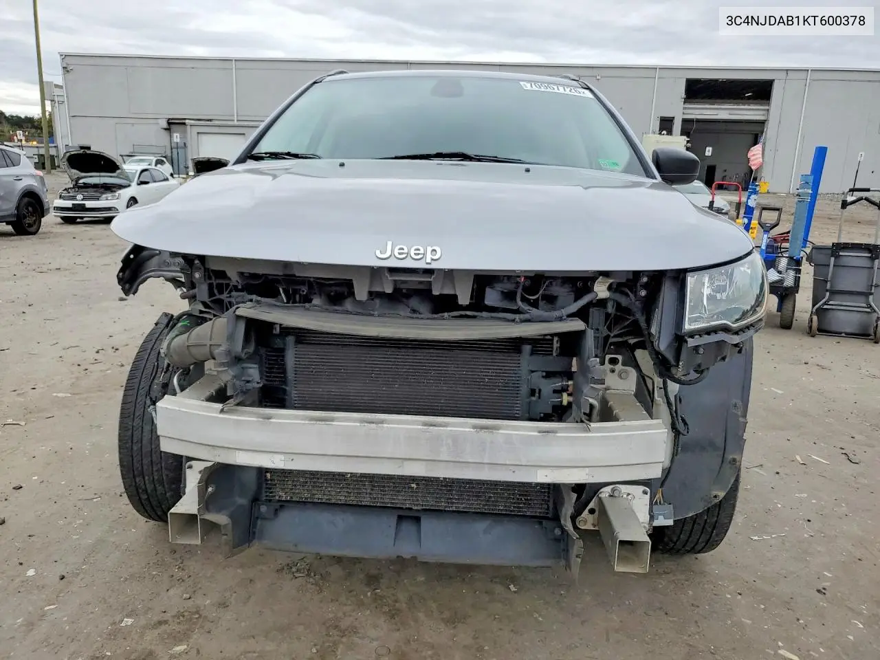 2019 JEEP COMPASS VIN 3C4NJDAB1KT600378 — фото 5
