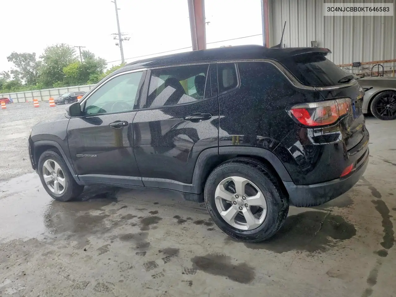 2019 JEEP COMPASS VIN 3C4NJCBB0KT646583 — фото 2
