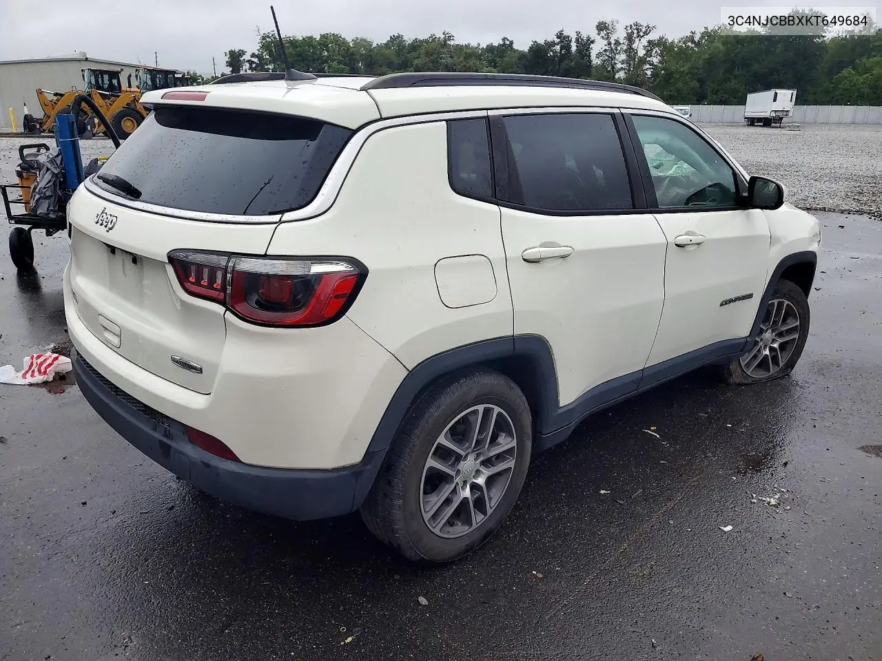 2019 JEEP COMPASS VIN 3C4NJCBBXKT649684 — фото 3