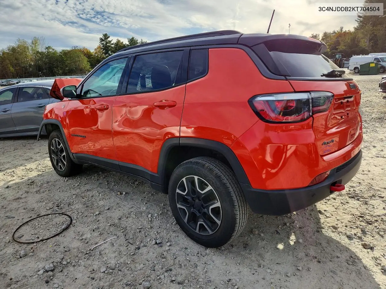 2019 JEEP COMPASS VIN 3C4NJDDB2KT704504 — фото 2